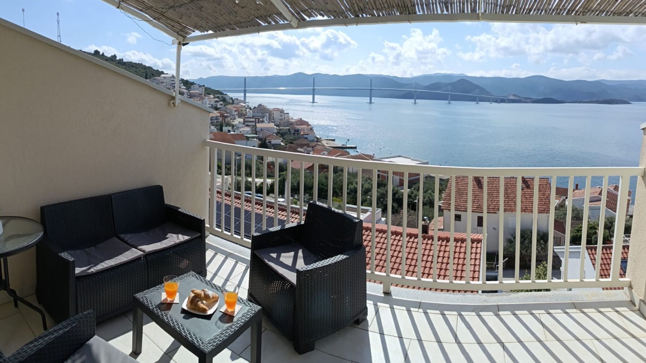 Photo of Patio Balcony in Komarna