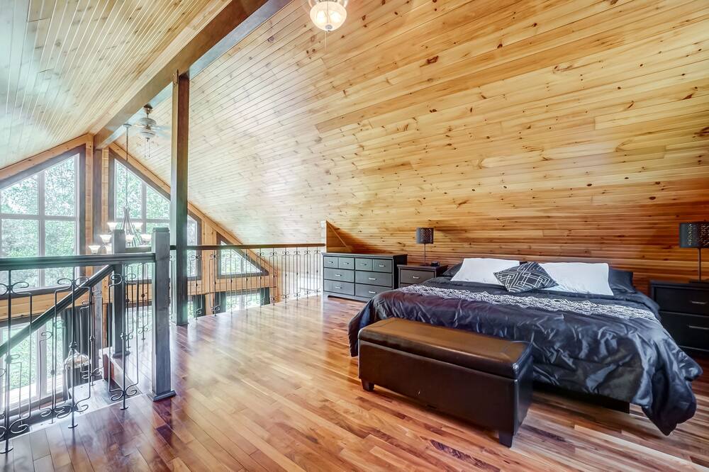Photo of Bedroom in Cheneville