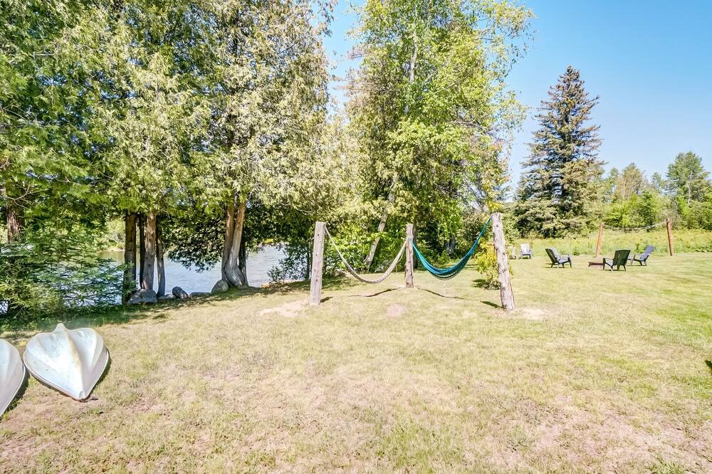Photo of Outdoor in Cheneville
