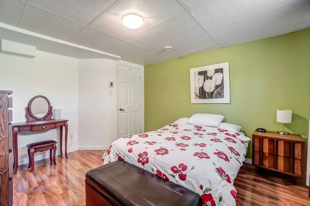 Photo of Bedroom in Cheneville