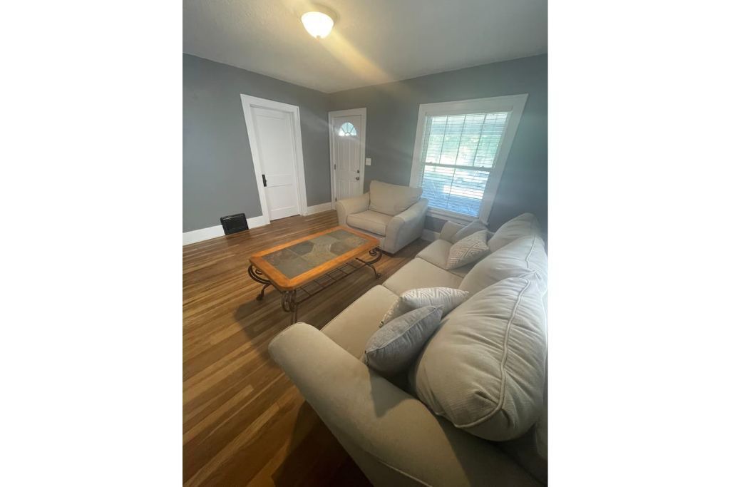 Photo of Livingroom in Emporia