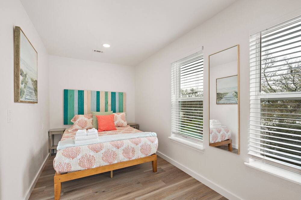Photo of Bedroom in San Leon
