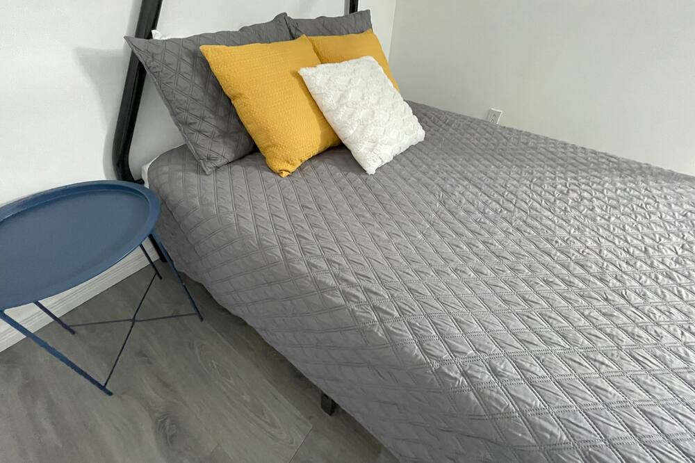 Photo of Bedroom in Mauricie
