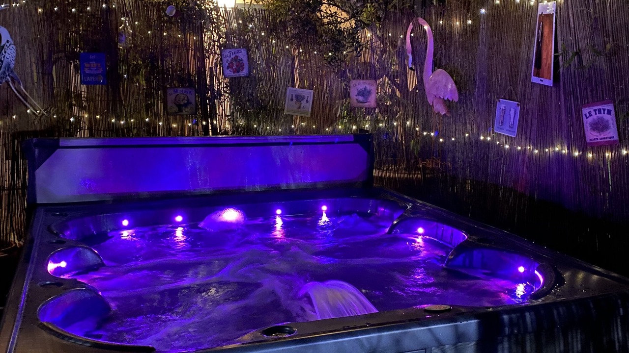 Photo of Outdoor in Mus