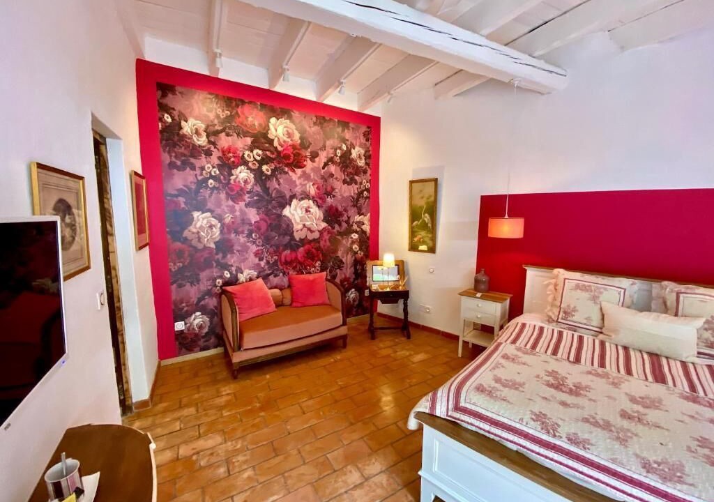 Photo of Others in Mus