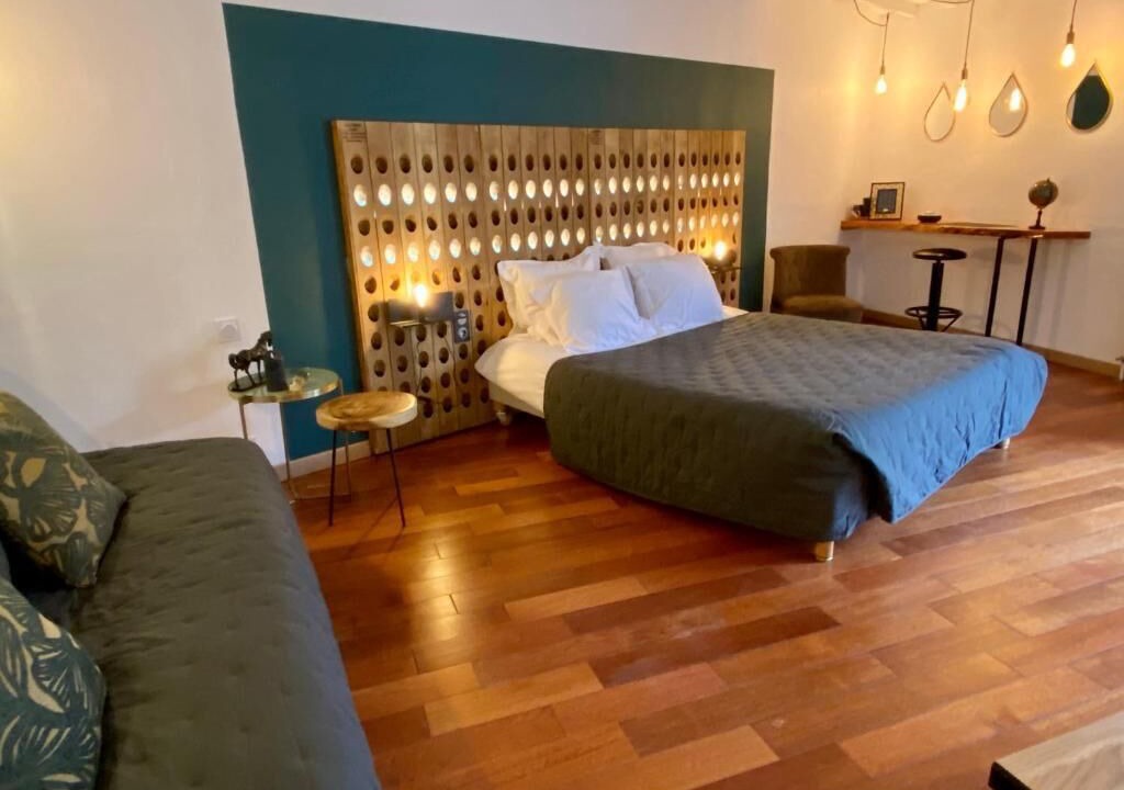 Photo of Others in Mus