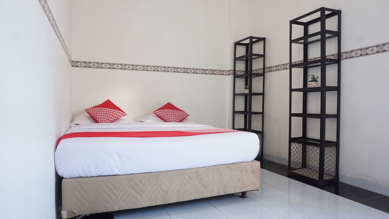 Photo of Bedroom in Watampone