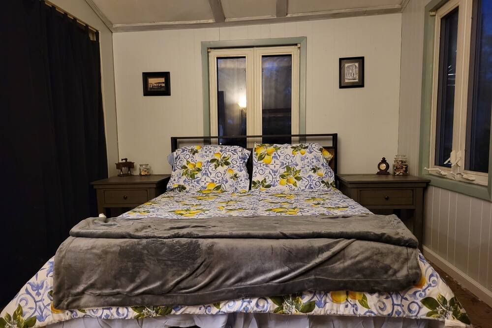 Photo of Bedroom in Patchogue