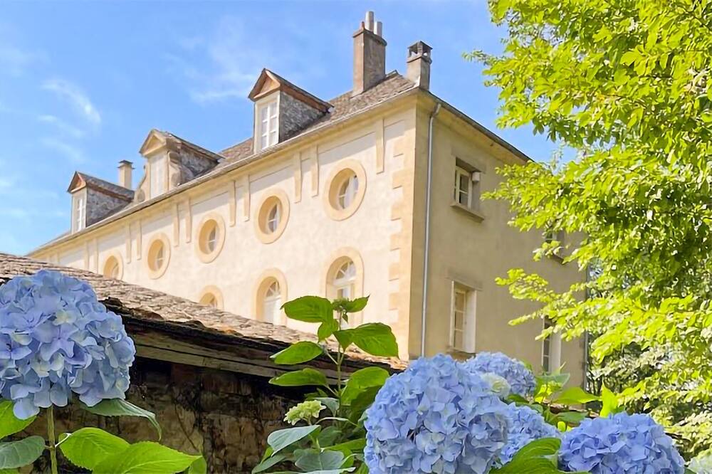 Photo of Outdoor in Espalion