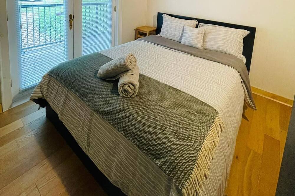 Photo of Bedroom in Bracebridge