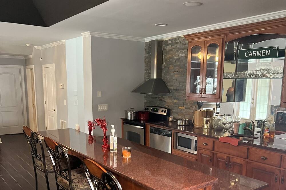 Photo of Others in Lithonia