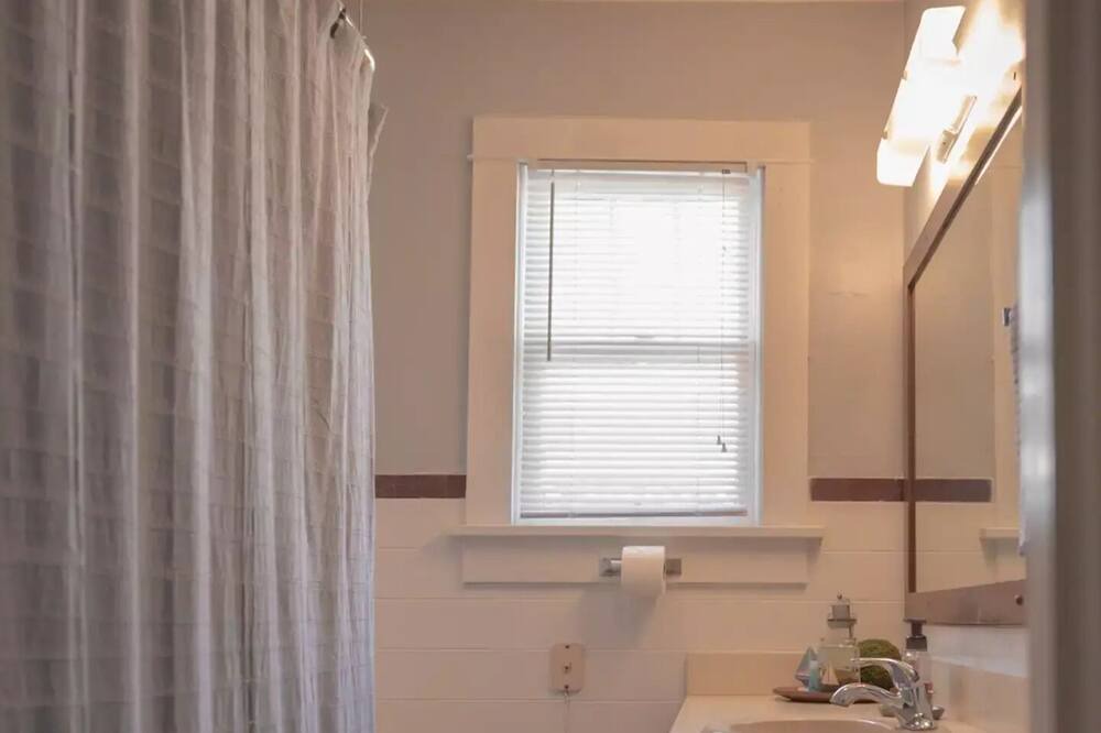 Photo of Bathroom in Joplin