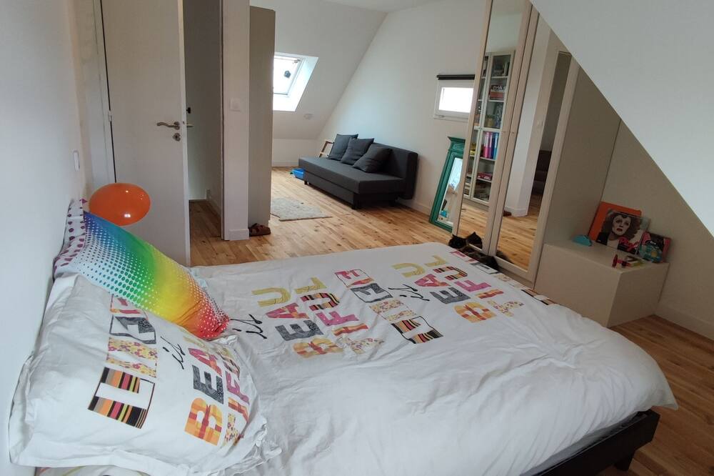 Photo of Bedroom in Luc-sur-Mer