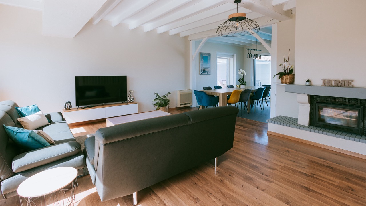 Photo of Others in Begaar