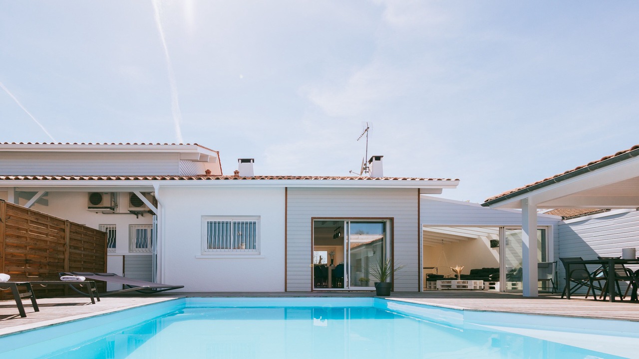 Photo of Outdoor in Begaar