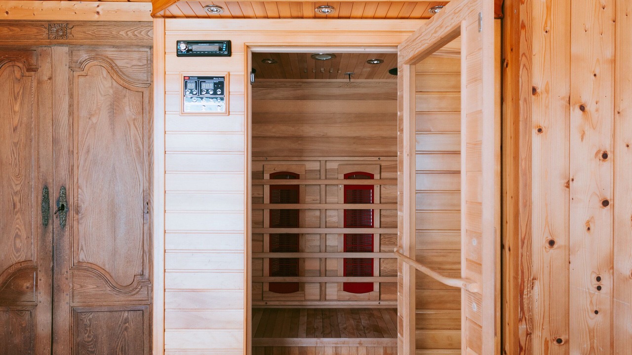 Photo of Others in Begaar