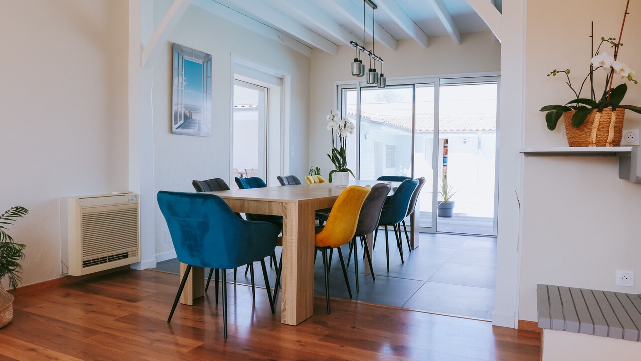 Photo of Others in Begaar