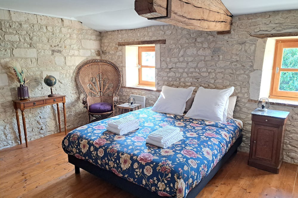 Photo of Bedroom in Champagnac