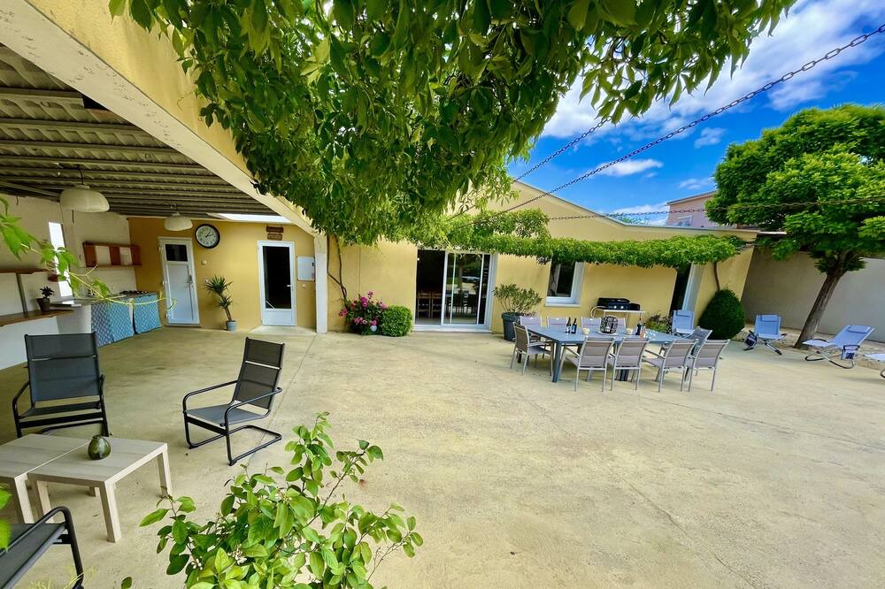 Photo of Patio Balcony in Saint-Martin-d'Ardeche