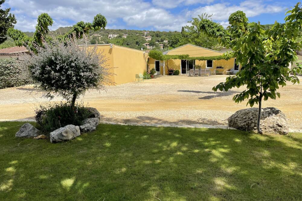 Photo of Outdoor in Saint-Martin-d'Ardeche