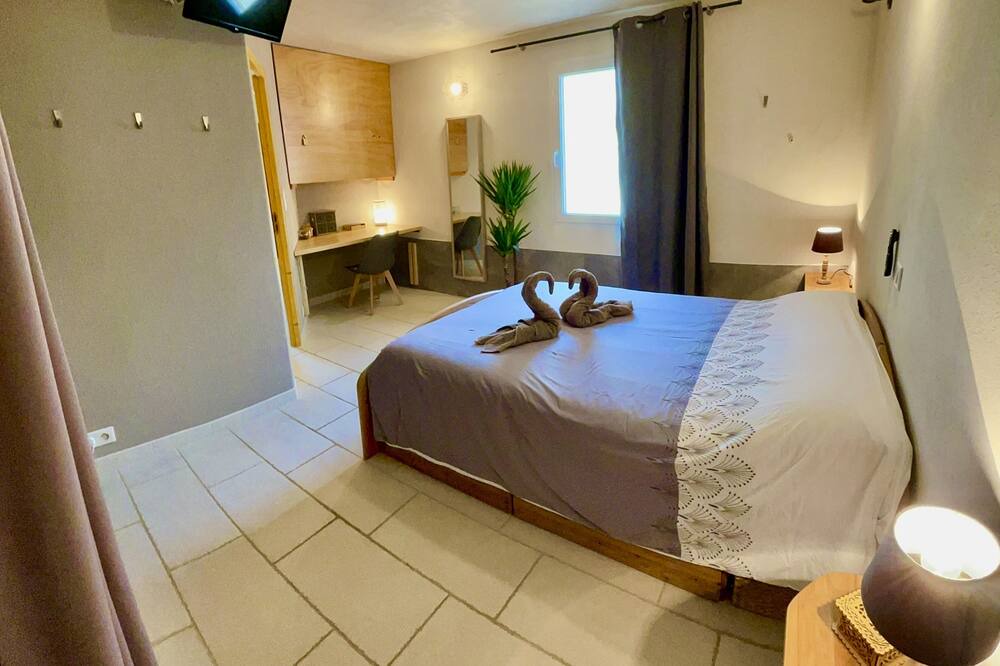 Photo of Bedroom in Saint-Martin-d'Ardeche