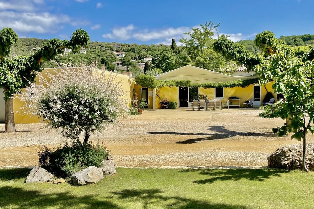 Photo of Outdoor in Saint-Martin-d'Ardeche
