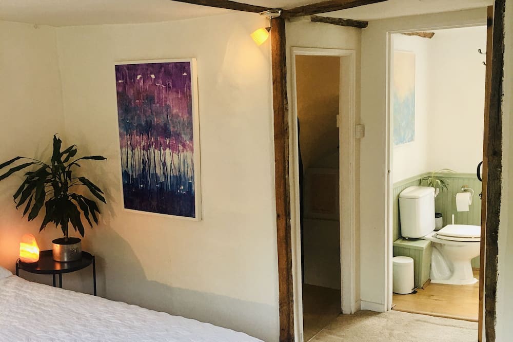 Photo of Bedroom in Shere