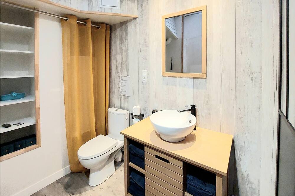 Photo of Bathroom in Dunkerque Centre