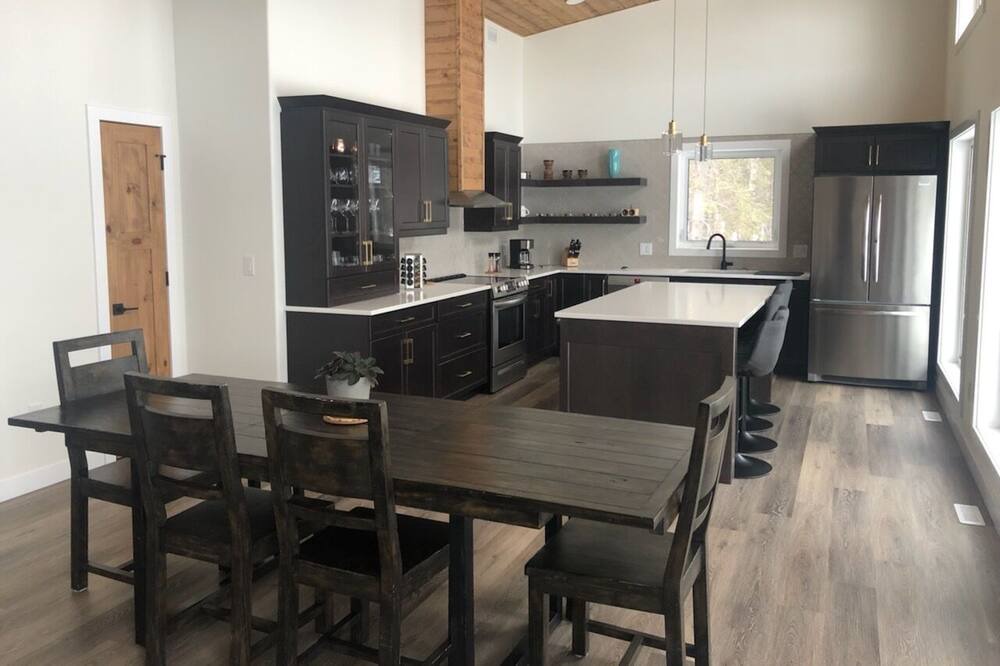 Photo of Kitchen in Wasagaming