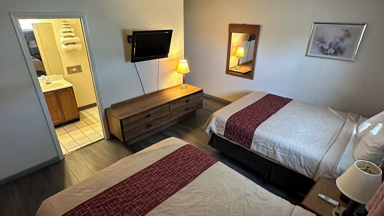 Photo of Others in Clinton