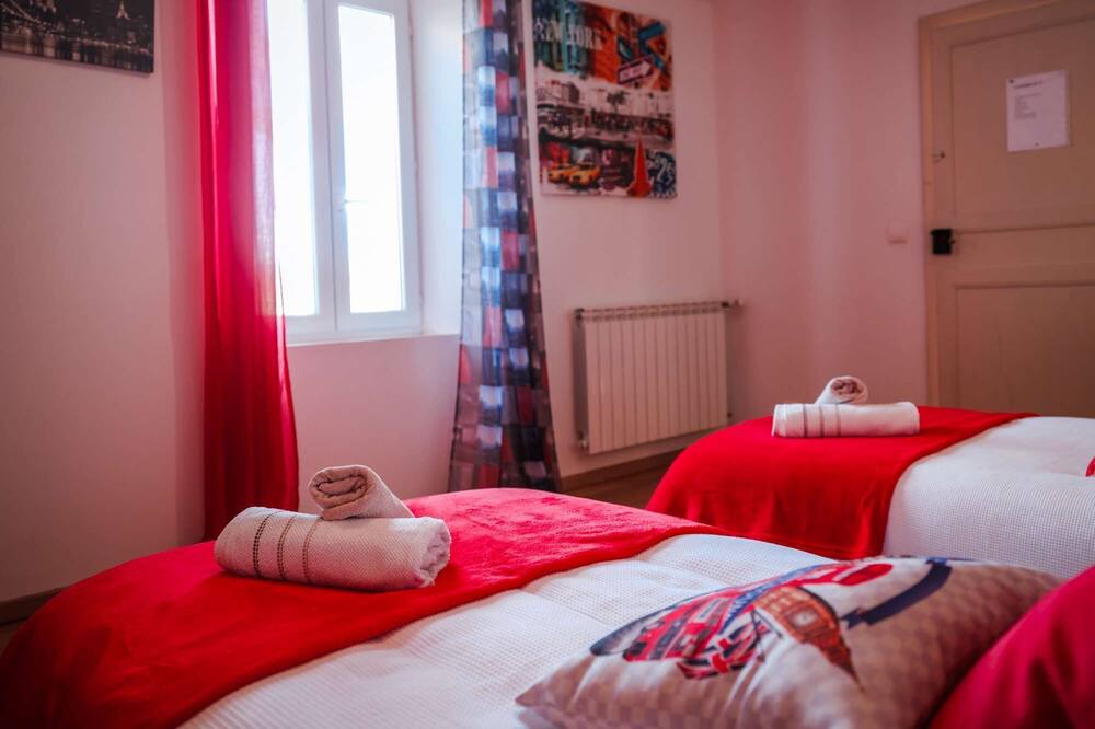 Photo of Bedroom in Puybegon
