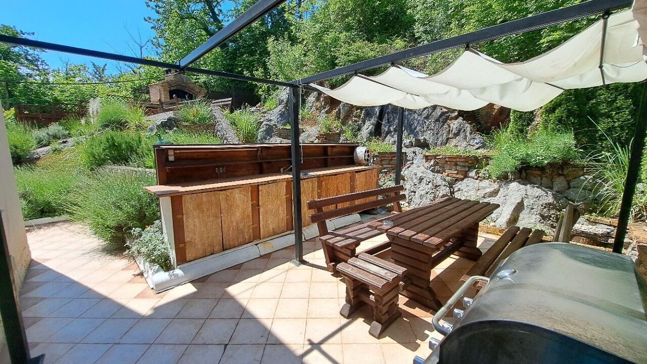 Photo of Outdoor in Opric