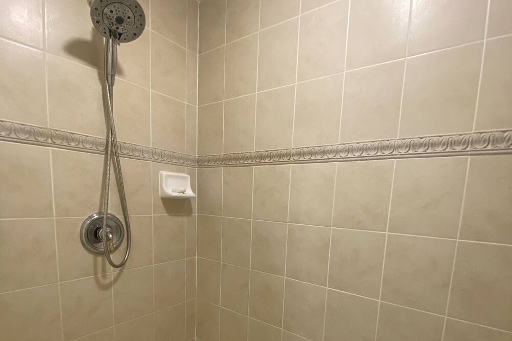 Photo of Bathroom in Gaithersburg
