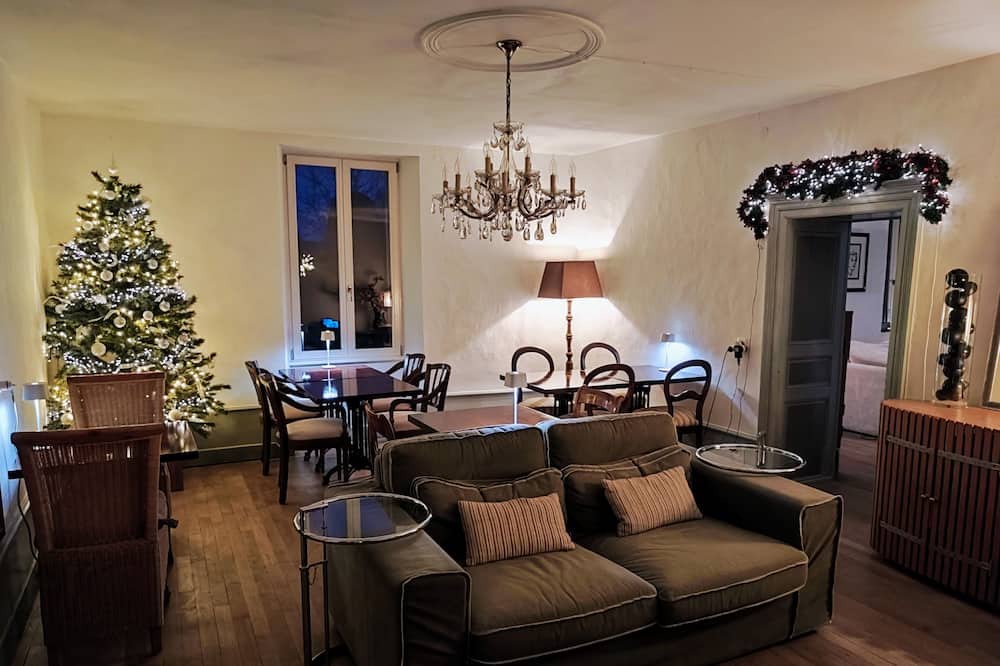 Photo of Others in Melay