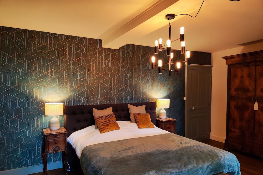 Photo of Bedroom in Melay