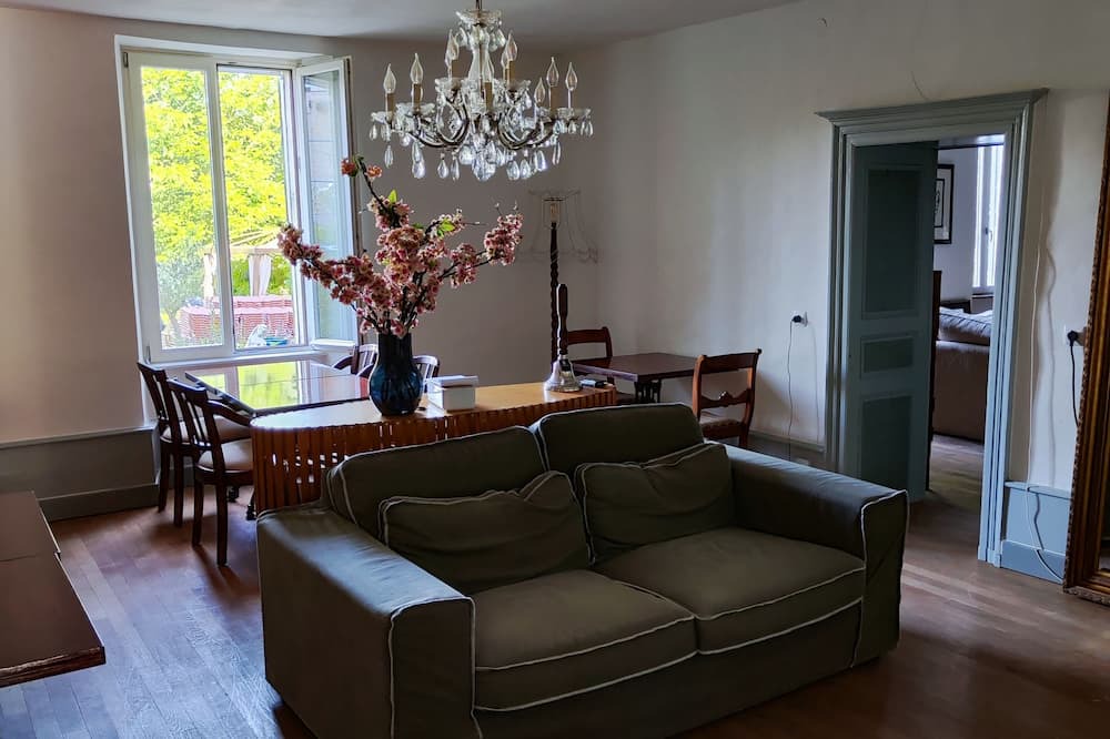 Photo of Others in Melay