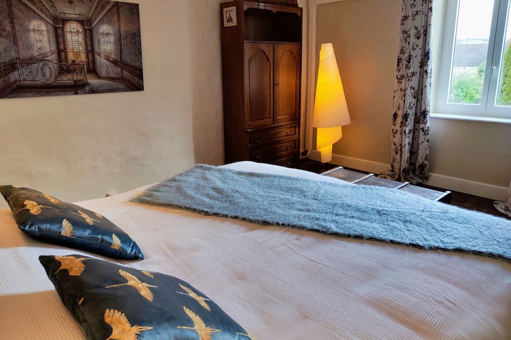 Photo of Bedroom in Melay