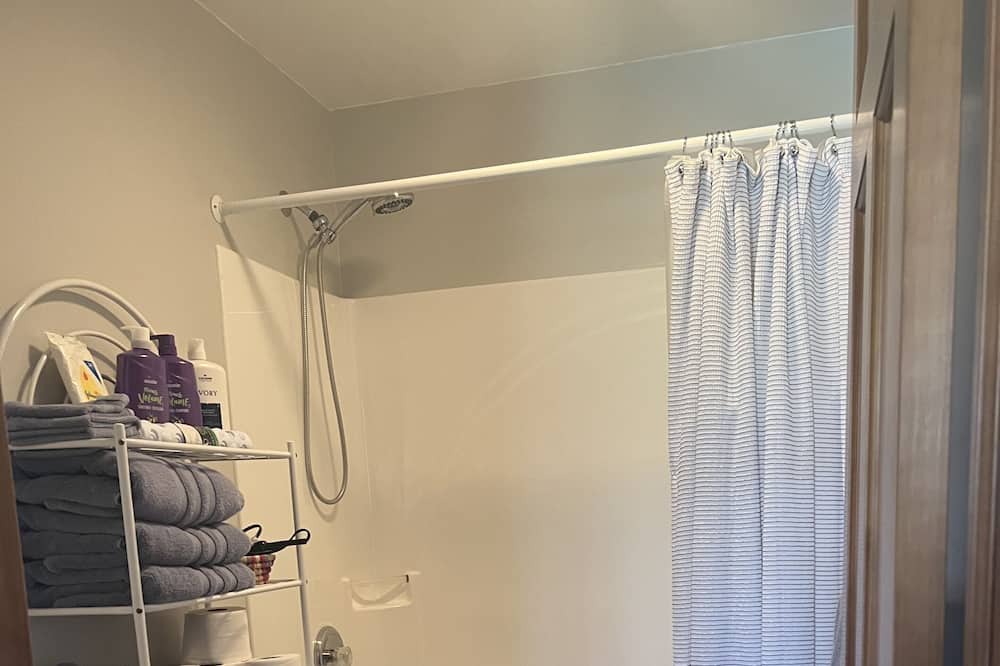 Photo of Bathroom in Logansport