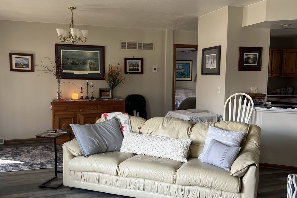 Photo of Livingroom in Logansport