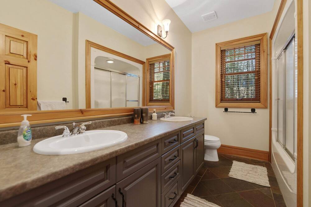 Photo of Bathroom in Huntsville