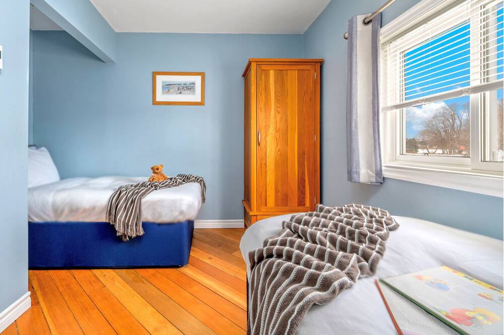 Photo of Bedroom in Picton