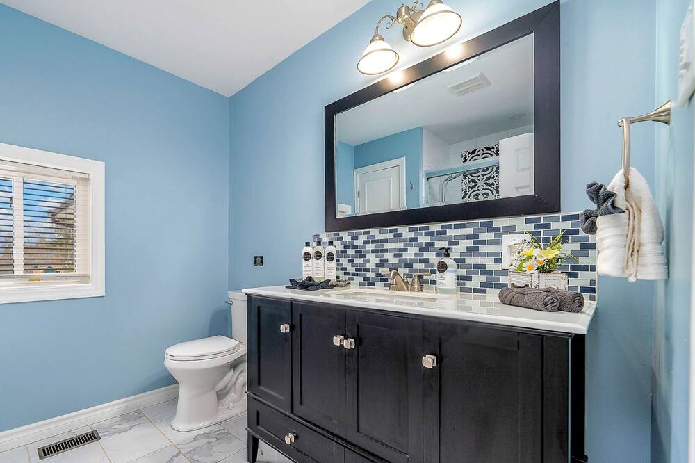 Photo of Bathroom in Picton