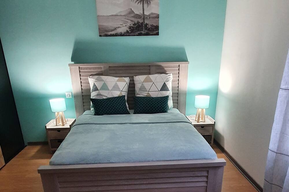 Photo of Bedroom in Varennes-le-Grand