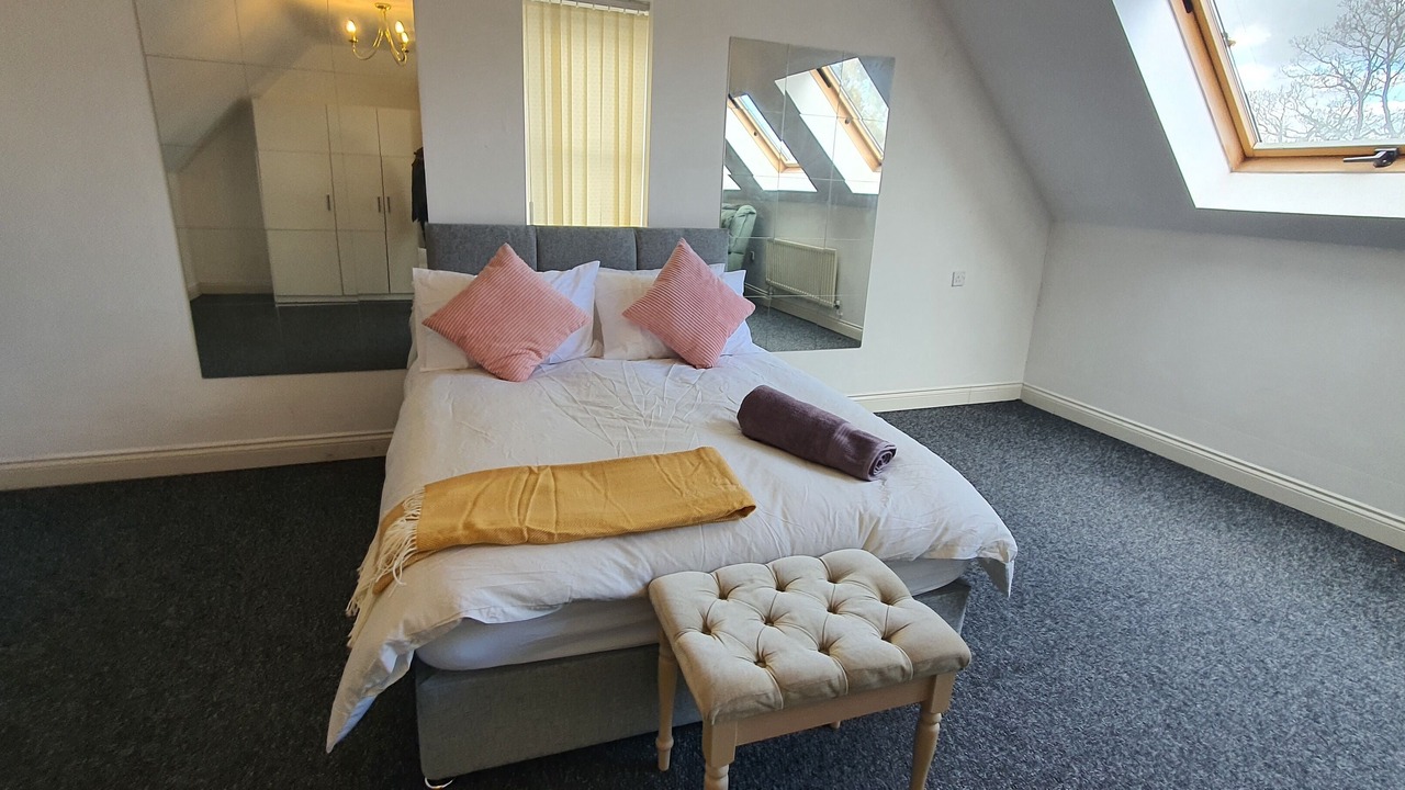 Photo of Bedroom in Weston on Trent