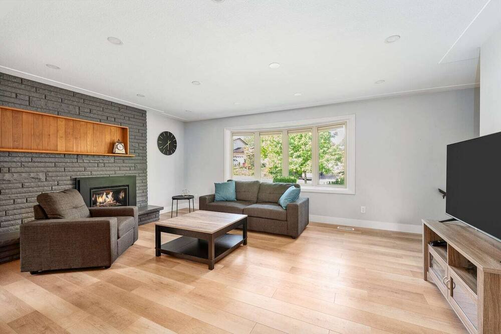 Photo of Livingroom in Byron