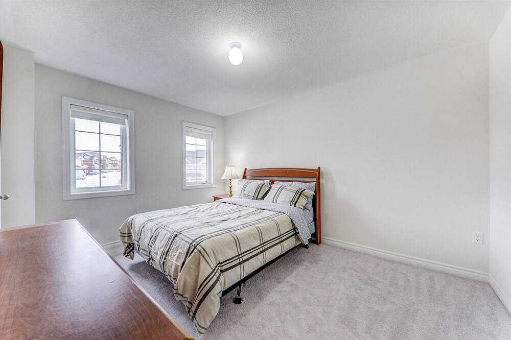 Photo of Bedroom in Oshawa