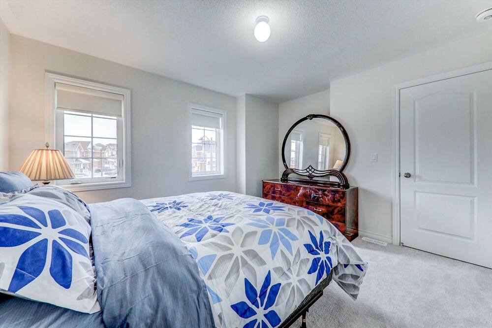Photo of Bedroom in Oshawa