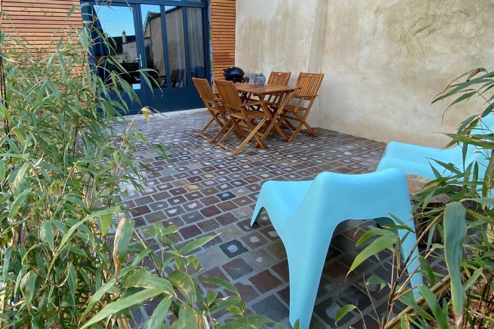 Photo of Outdoor in Hanches