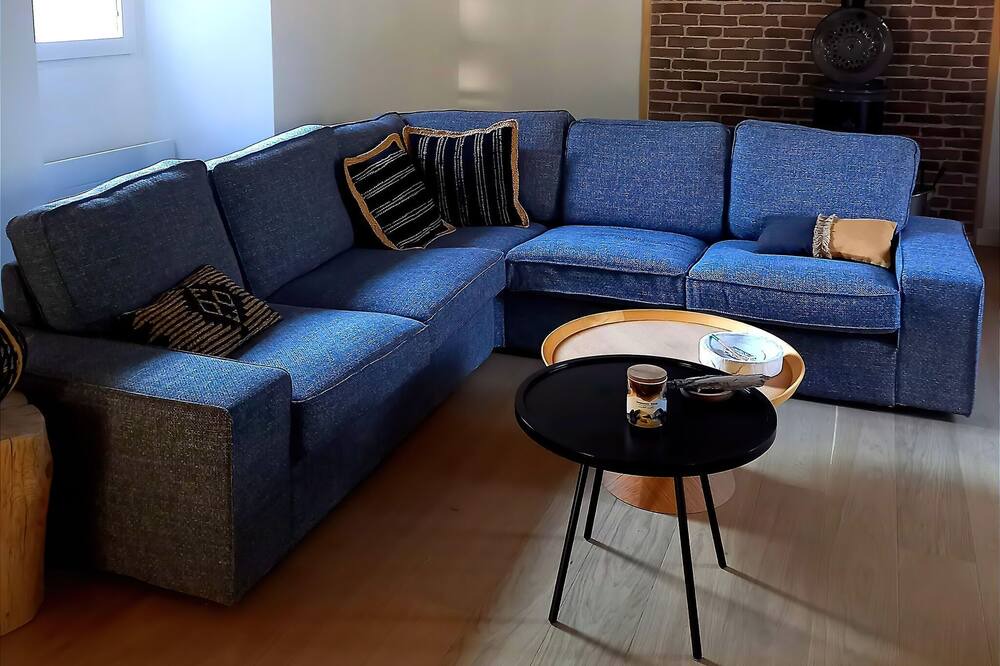 Photo of Livingroom in Chambonas