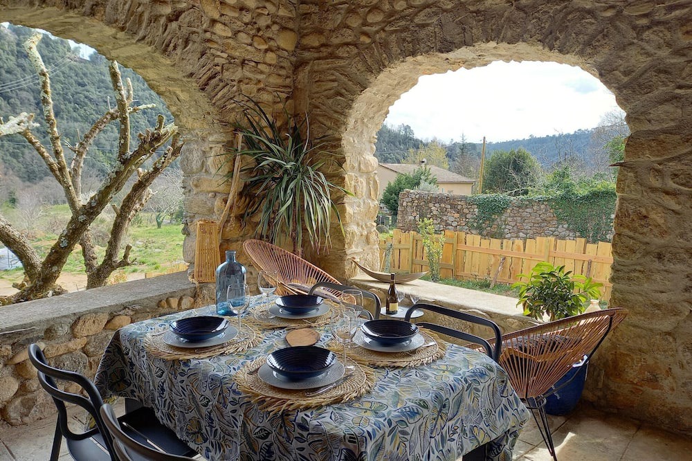 Photo of Patio Balcony in Chambonas